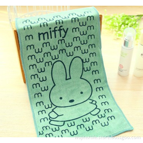 SGS Super Absorbent Microfiber Green Face Towel for Kids (WJ-CH1502)